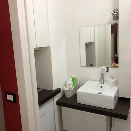 게스트하우스 Torre Degli Orefici Dimora Medioevale