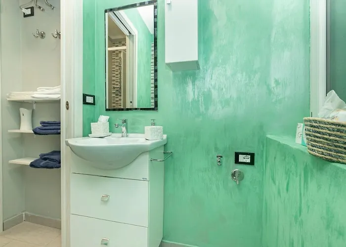 Torre Degli Orefici Dimora Medioevale 3* Genua