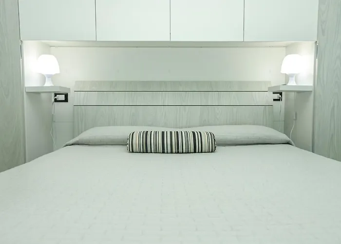 Torre Degli Orefici Dimora Medioevale 3* Genova